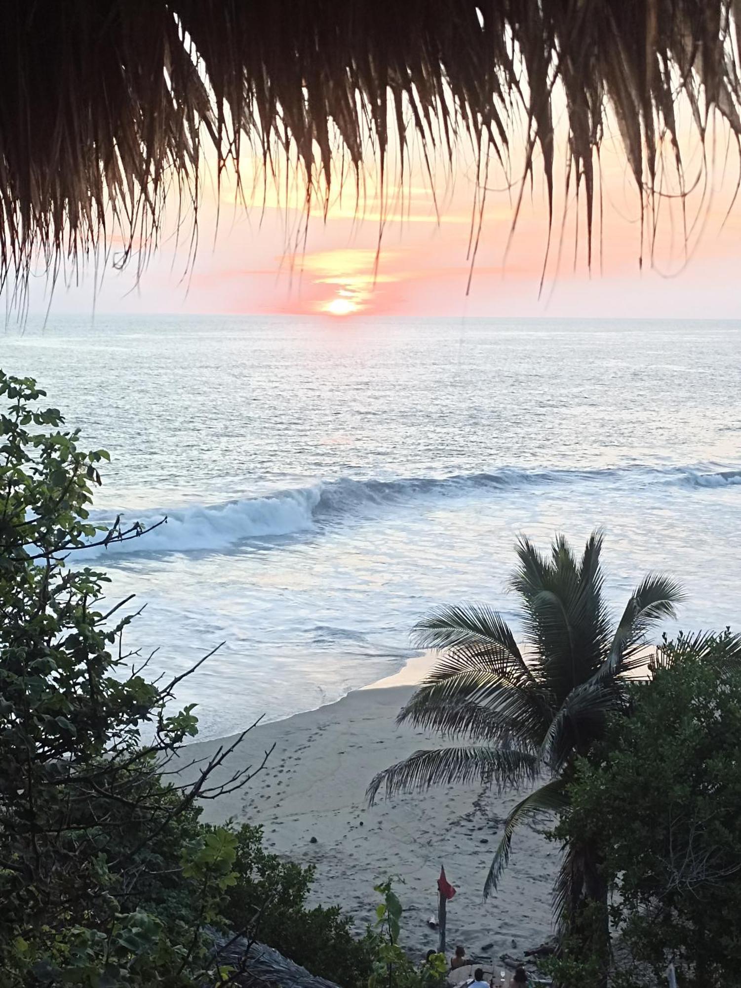 Punta Sur, Frente Al Mar Y El Atardecer Hotel Mazunte Exterior foto